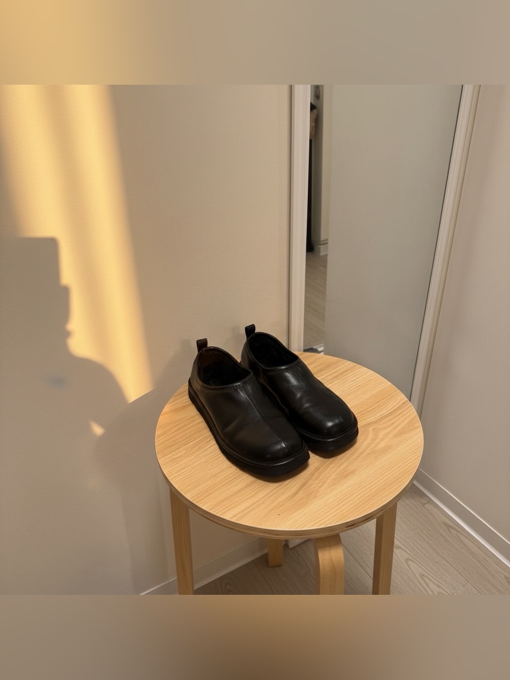 WeWoreWhat Black Fur Lined Clogs